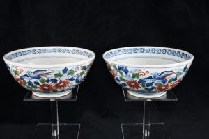 C01006 – Pair of gorgeous bowls by Royal Tichelaar Makkum,... 