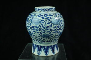 99999 –  Royal Tichelaar antique small vase